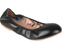 Journee Collection Lindy Flat